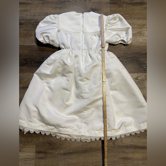 Jayne Copeland Girls first communion Dress - Picture 7 of 9